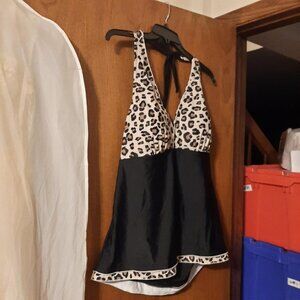 NEW ! KeaSuzy Women Swimsuit Tankini Skirted Top Black/Animal Print Sz 3XL